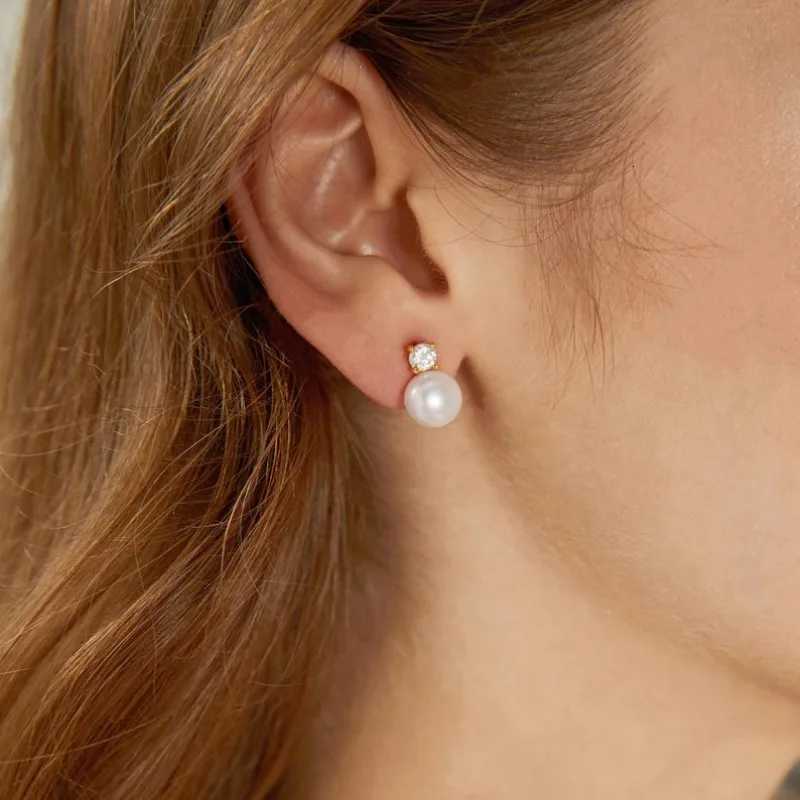 100% Natural Freshwater Pearl Stud Earrings for Women Dainty Crystal Pearl Earrings Jewelry Gift 2025 New Arrivals Y250804
