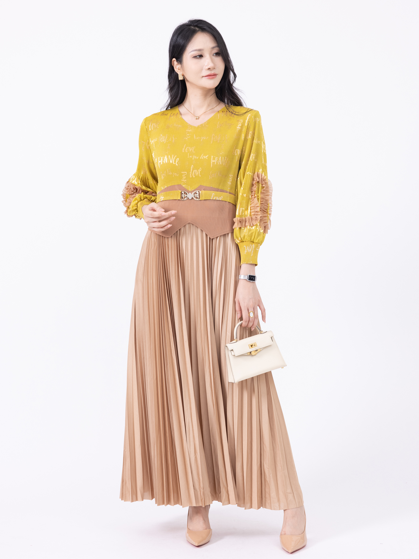 Women's Dresses Two fake dresses with gold foil and contrasting colors H250415