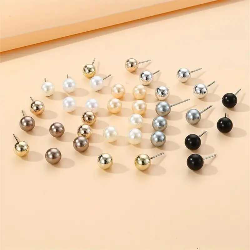 18 Pairs of Simple Imitation Pearl Earrings Casual and Elegant Style Lightweight Women Wear Earrings for Daily Wear Y250804