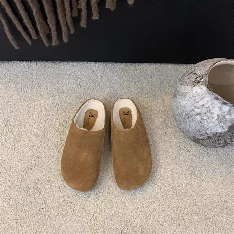 Fluffy Lined Womens Slippers 2025 Winter Designer New Retro Flat Slipper Versatile Outdoor Durable Slides Comfortable Convenient Daily Wear Sizes 35-4