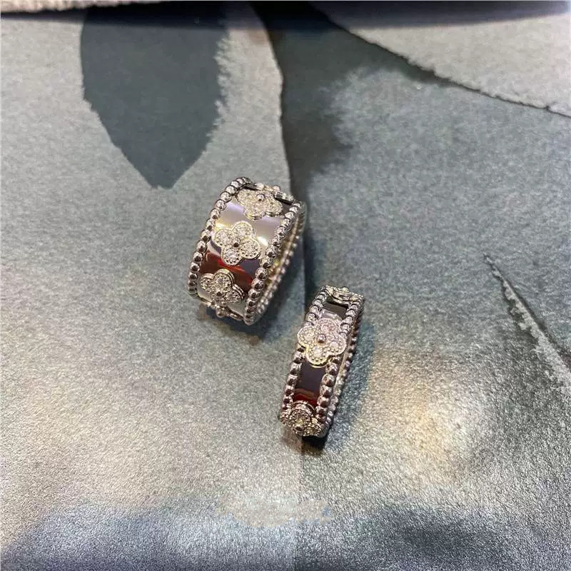 Free Shipping 2025 New Designer Jewelry Gold Version High-quality Kaleidoscope Wide And Narrow Ring Inlaid With 18K Gold Plated Index Finger Couple Ri