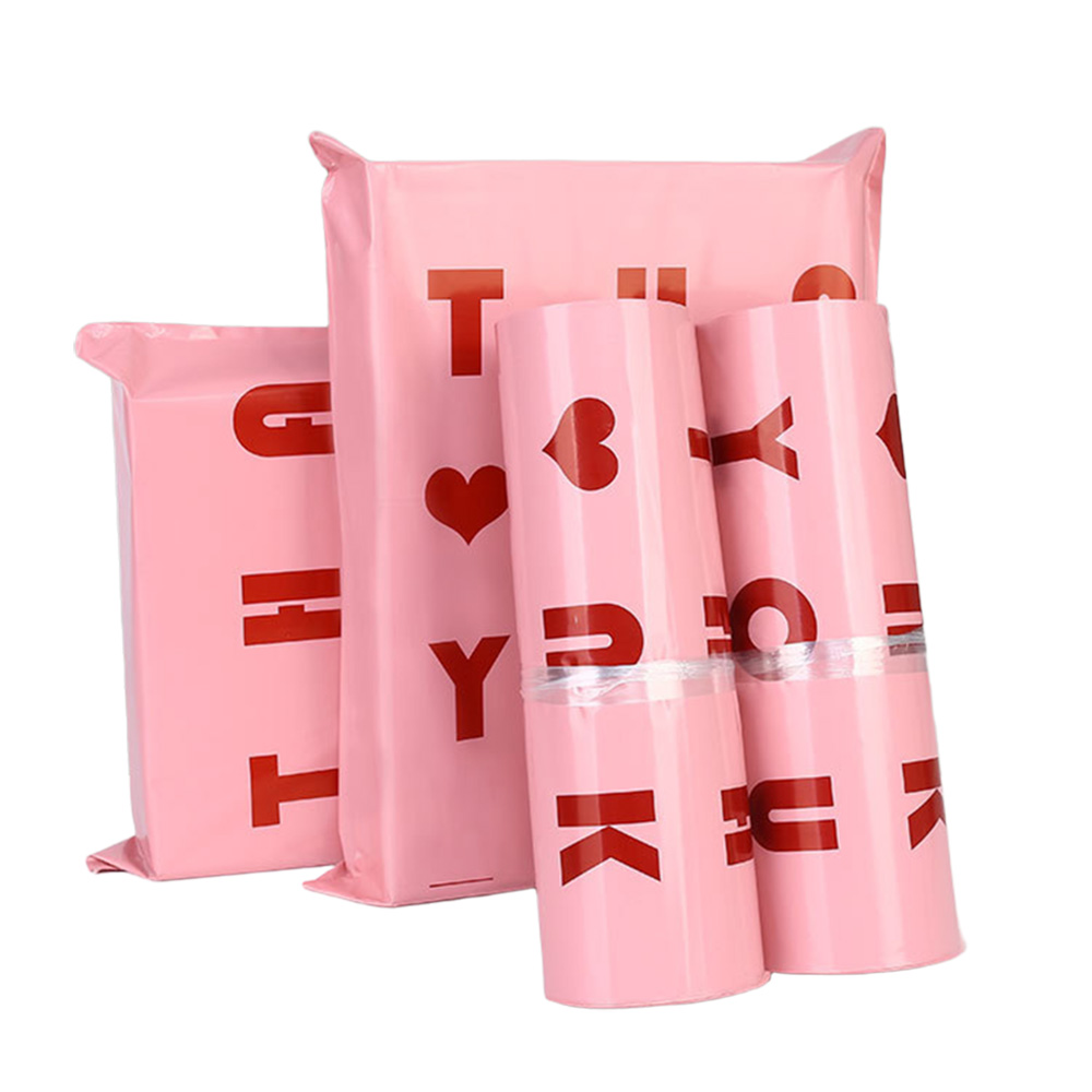 Eco-Conscious Recycled Mail Bag for Environmentally Friendly Deliveries