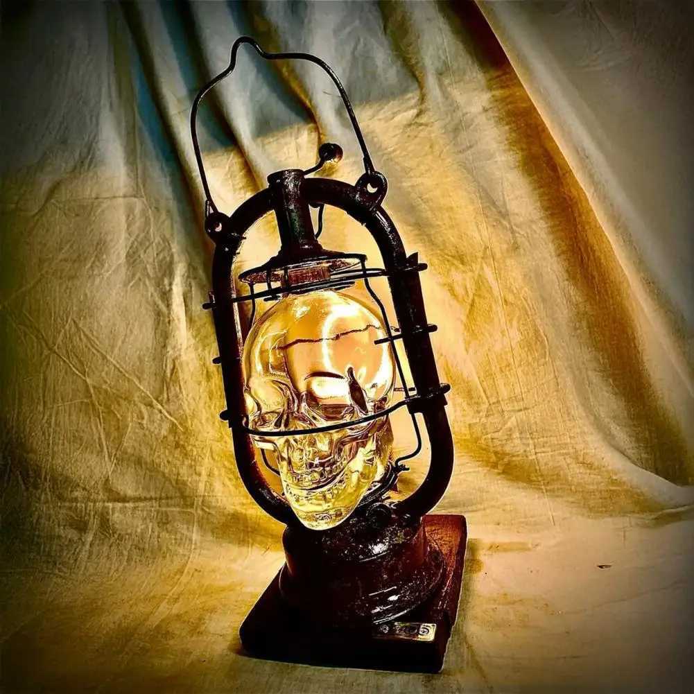 Table Lamp Skull Lamp Vintage Skull Lantern Table Lamp Retro Mini Glass Desk Light Soft Glow Hanging Lantern Decoration XJ250804