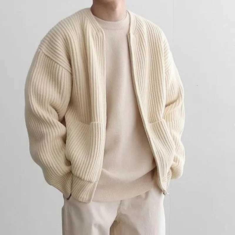 Mens Solid Color Slim-Fit Cardigan Zipper Sweater Autumn and Winter Sweater Coat Top Men Long Sleeve Stand Collar Sweater Coat XJ250805