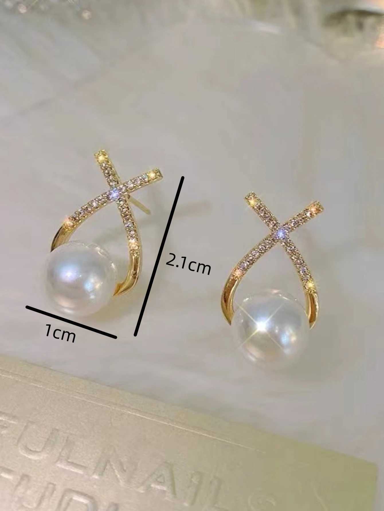 2 Pieces of Womens Trendy Cross Studded Diamond Earrings for Outdoor Travel Carnival Party Holiday Dressing Gifts -6511 Y250804