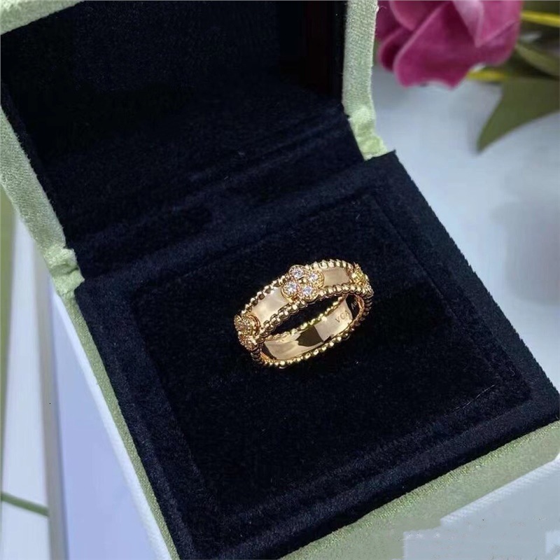 Free Shipping 2025 New Designer Jewelry Gold Version High-quality Kaleidoscope Wide And Narrow Ring Inlaid With 18K Gold Plated Index Finger Couple Ri