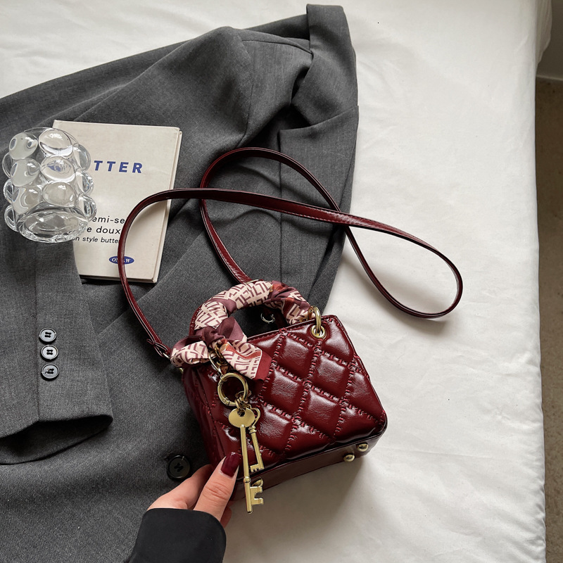 Winter New Luxury Bag Korean Version Mini Children's Parent-child Designer Bag Diana Handbag Crossbody Phone Bag Designer Pack Luxury Bag Women&#