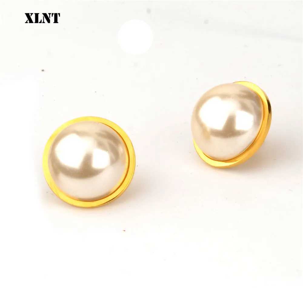 2019 Japan New Vintage Pearl Stud Earrings for Women Fashion Stainless Steel Temperament Simulated Pearl Earrings Y250804