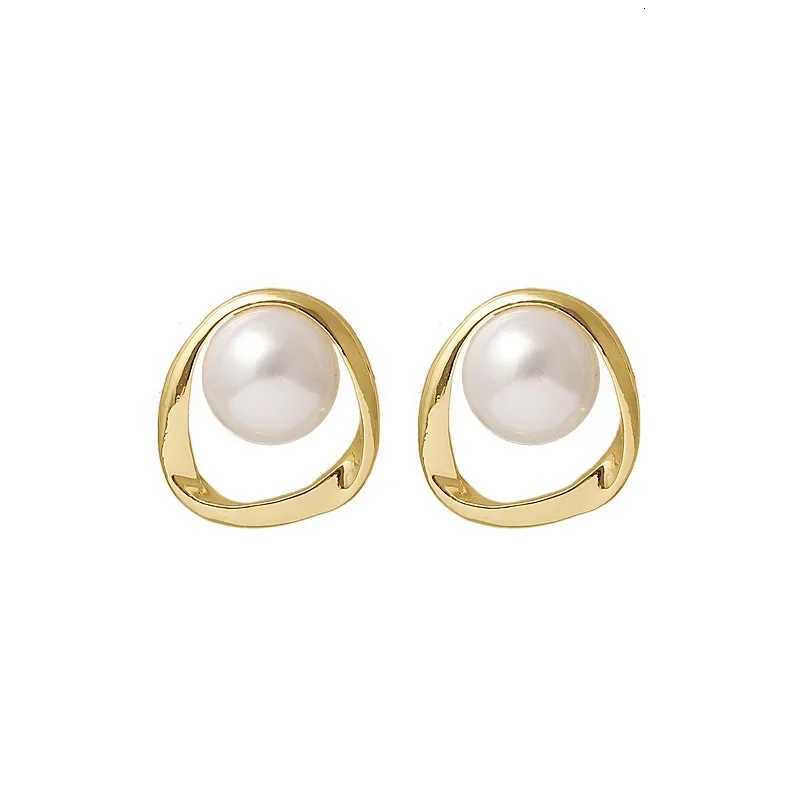 Imitation Pearl Earring for Women Gold Color Round Stud Earrings Korean Delicate Irregular Design Unusual 2023 Fashion Jewelry Y250804