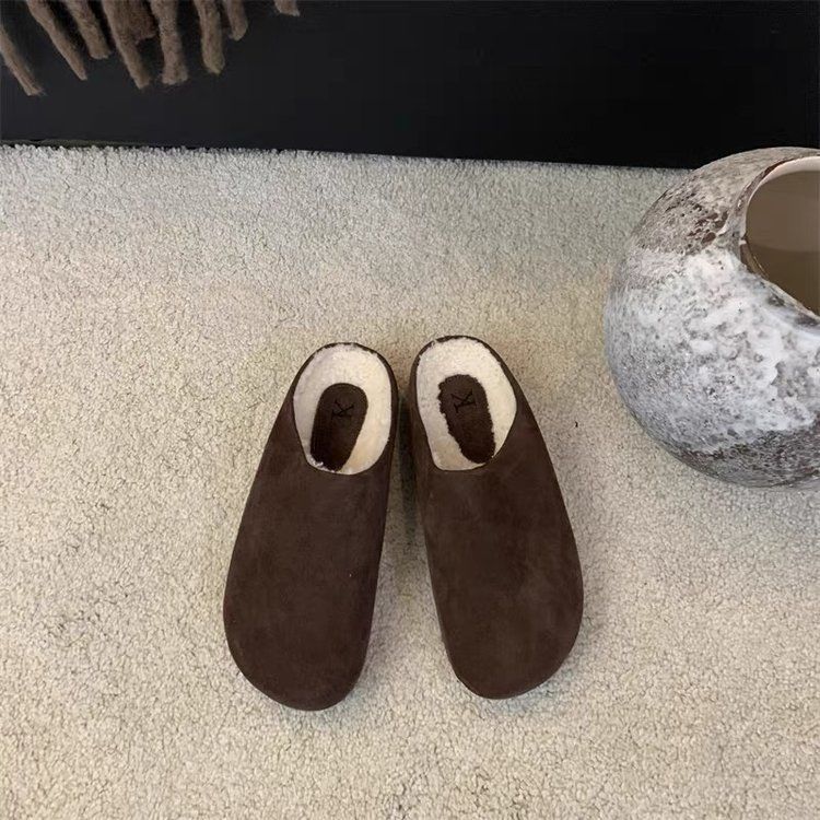 Fluffy Lined Womens Slippers 2025 Winter Designer New Retro Flat Slipper Versatile Outdoor Durable Slides Comfortable Convenient Daily Wear Sizes 35-4