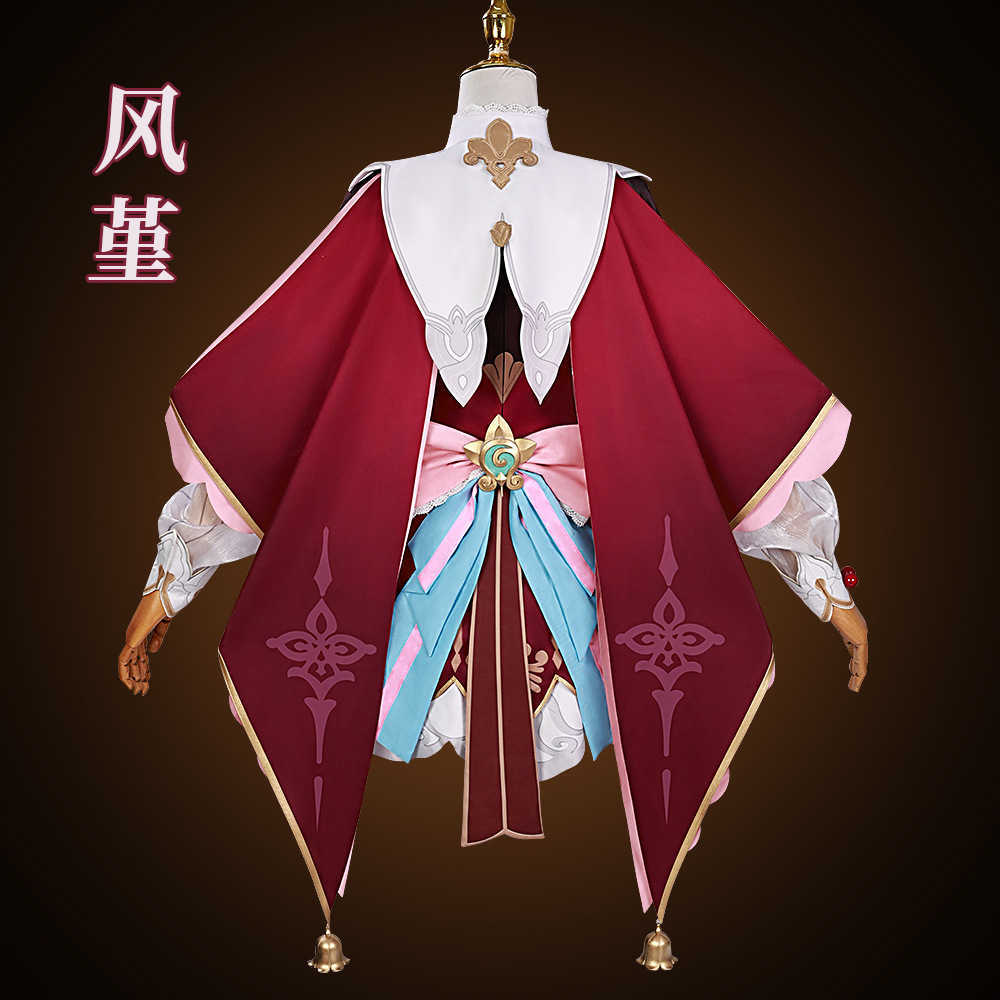 Wind Violet cosplays as the character of Onar Farros for a 2D anime cosplay event for women. J250805