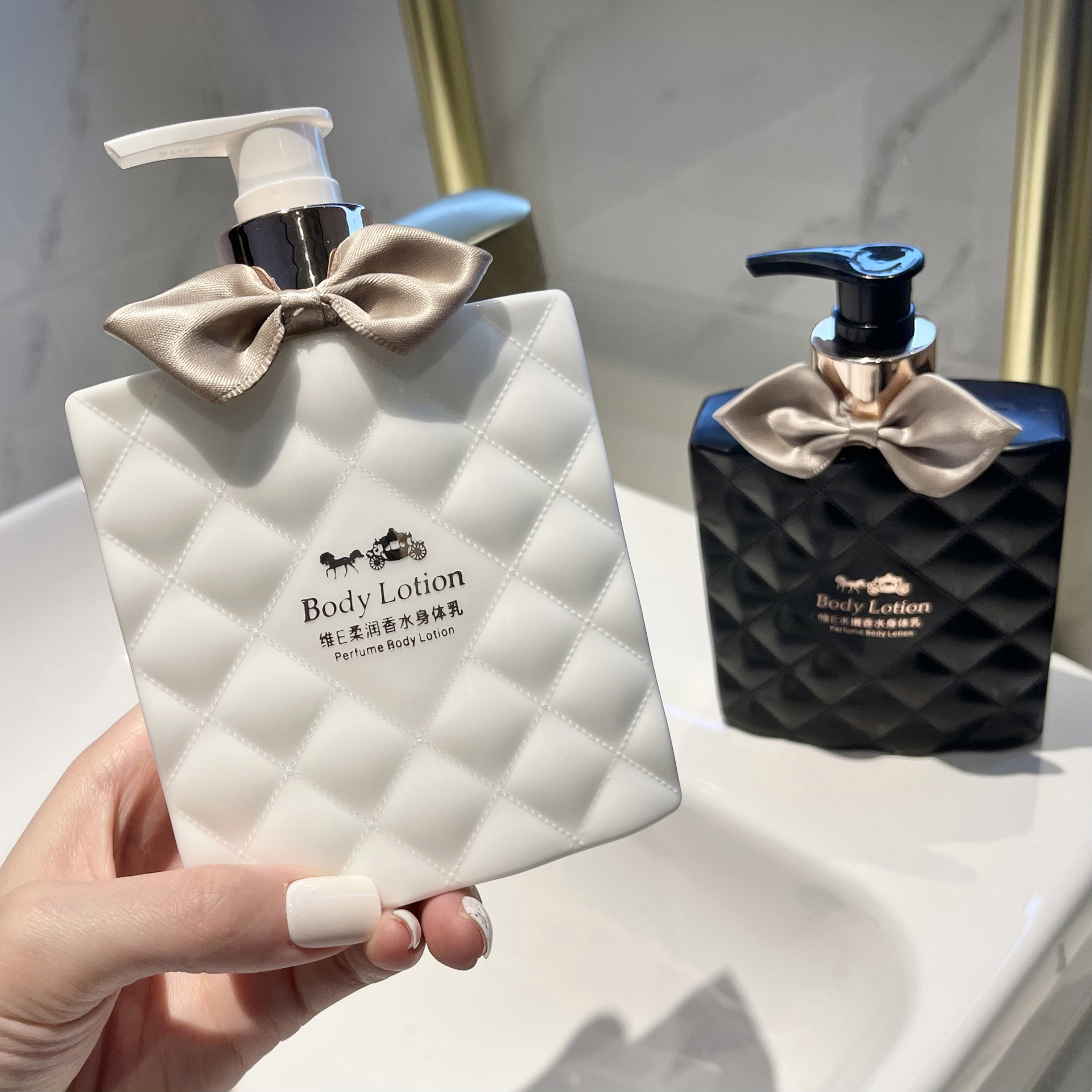 Vitamin Moisturizing Autumn and Winter Long-lasting 72 Hours Fragrance Body Lotion for Women