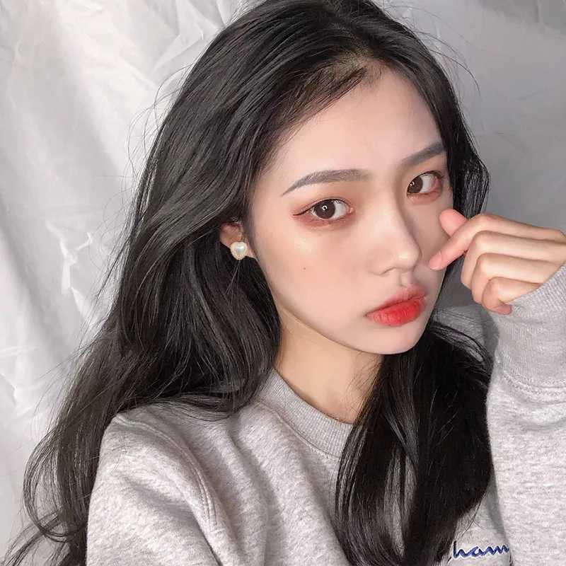 imitation Pearl Heart Stud Earrings for Women Sweet Jewelry Romantic Simple Golden Small Love Earrings Valentines Day Gift Y250804