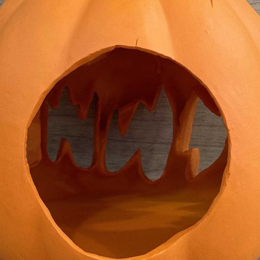 Hollow Shape Pumpkin Light Resin Skull Ghost Night Light Desktop Hollow Big Pumpkin Lamp for Halloween Party Decoration Gift XJ250804