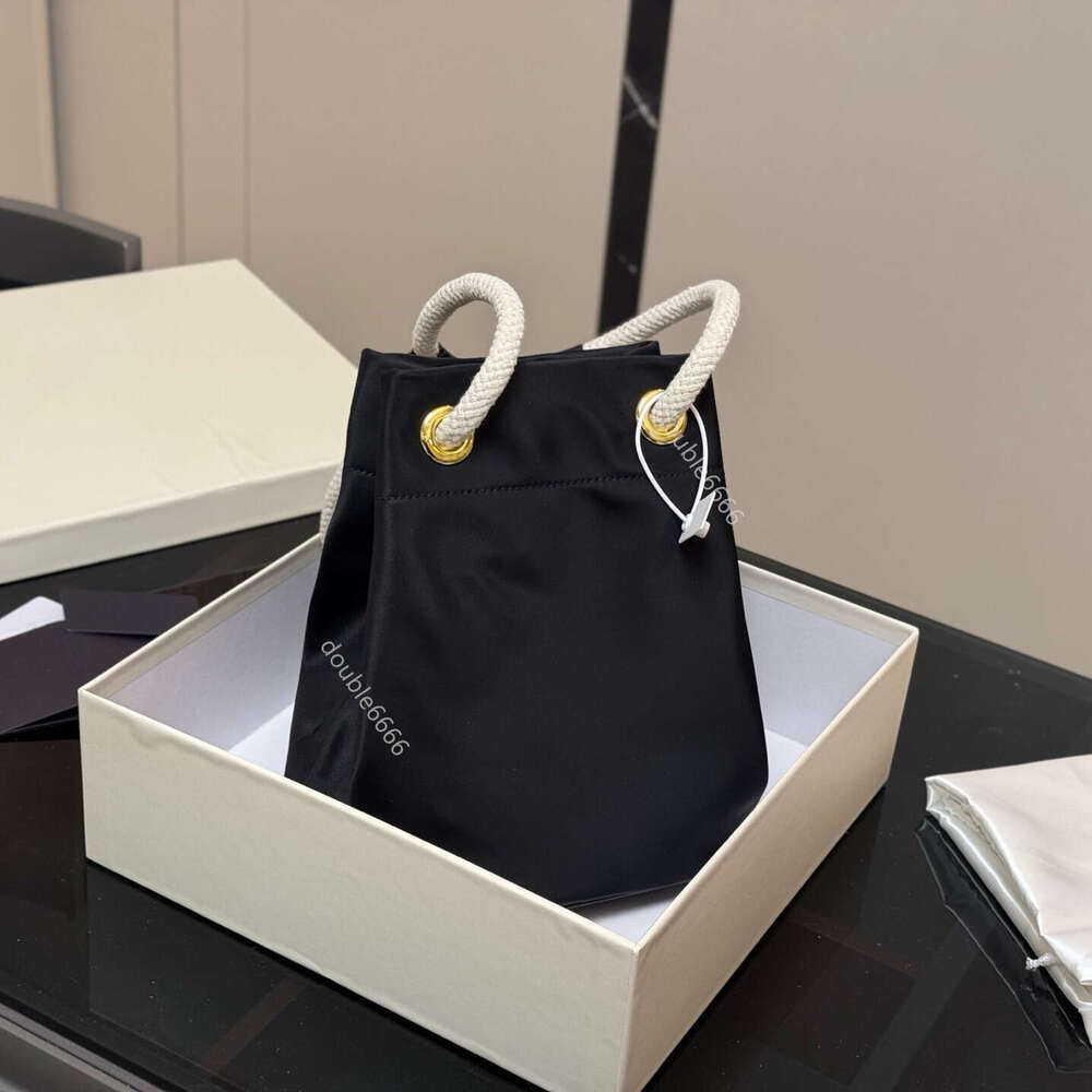 Designer Women's Nylon Bucket Bag Handbag Fashion Casual Bag Picnic Bag Small shoulder bag Travel Bag Wallet Phone Bag messenger bag sling bag Commuter Bag