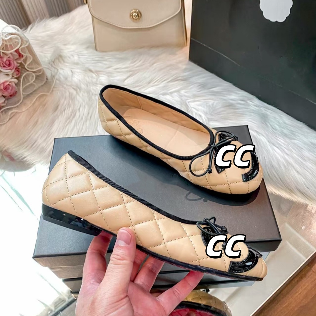 2025 Designer Women's Latest Style Cute and Endearing Unique Design CC Ballet Shoes Top Luxury Flat Women's Shoes High-Quality Outdoor Leisure Shoes with 4 colours