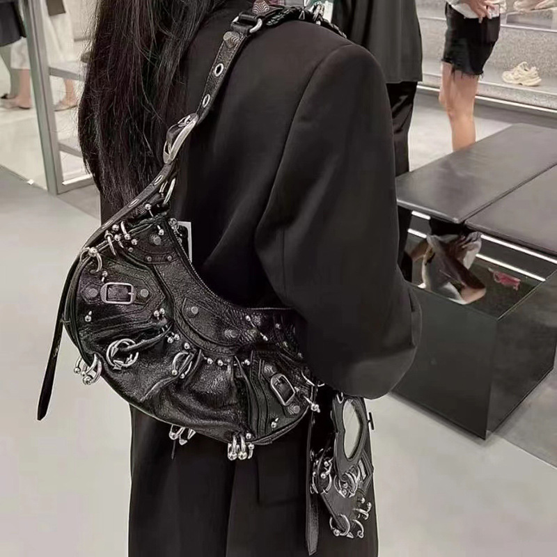 trend New Retro Multi functional Motorcycle Bag Heavy Shoulder trend Crossbody Bag Designer Bag Large Capacity Women s Shoulder Bag