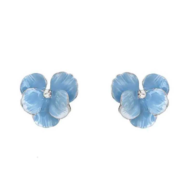 Summer And Autumn Light Luxury Elegant Blue Flower Stud Earrings For Women Fashion Sweet Metal Jewelry Accessories Y250804
