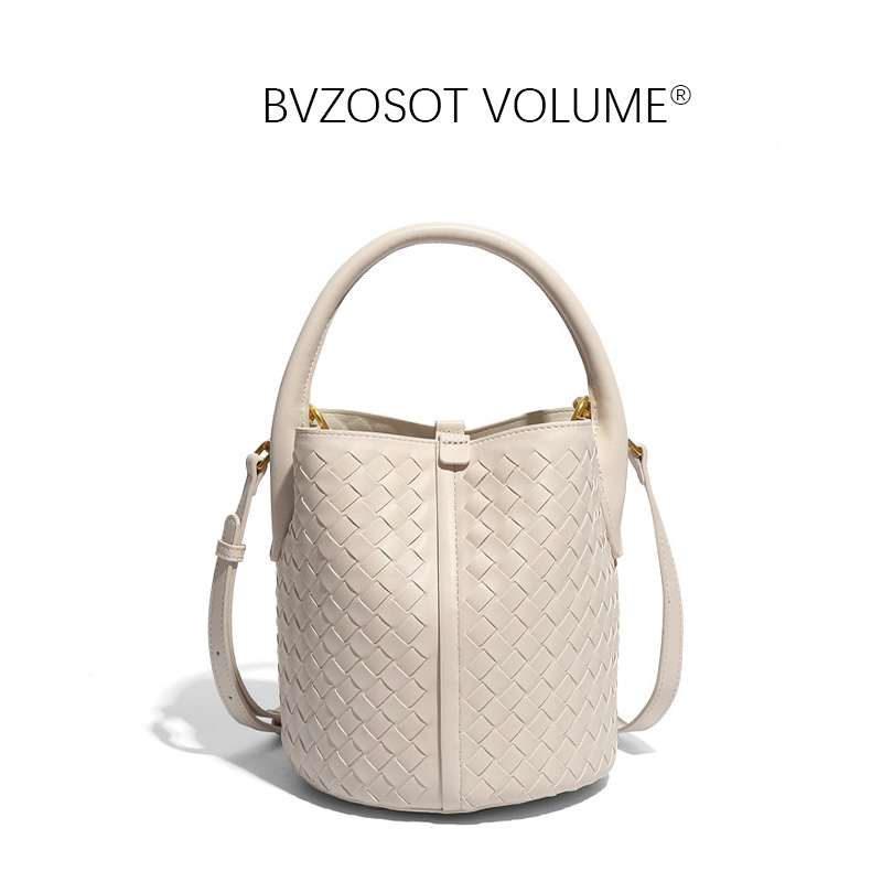 2025 Hand Woven Trendy Handbag Fashionable And Casual Single Shoulder Cross Body For Women The Style Bucket Bag With A Sense Of High - End