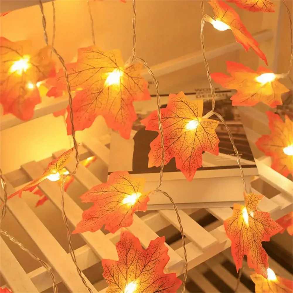 1PC 1.5M10LED/3M20LED Red Maple Leaf Light String Battery Powered (without Battery) Used for Halloween Autumn Harvest Decoration XJ250804