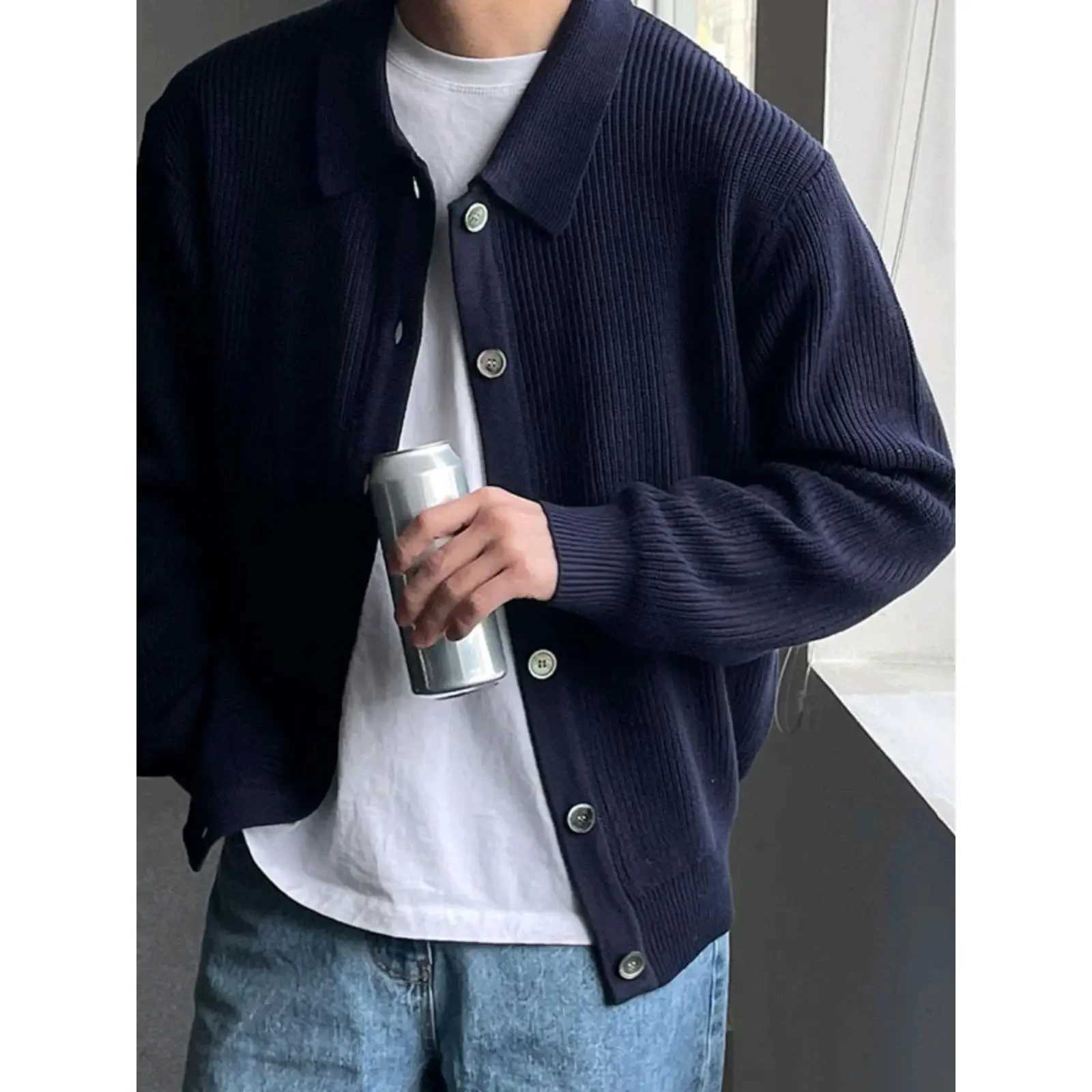 Early Autumn Casual Mens Knitted Cardigan Green Collar Open Front Sweater Trendy Korean Style Dongdaemun Fashion StreetwearXJ250805
