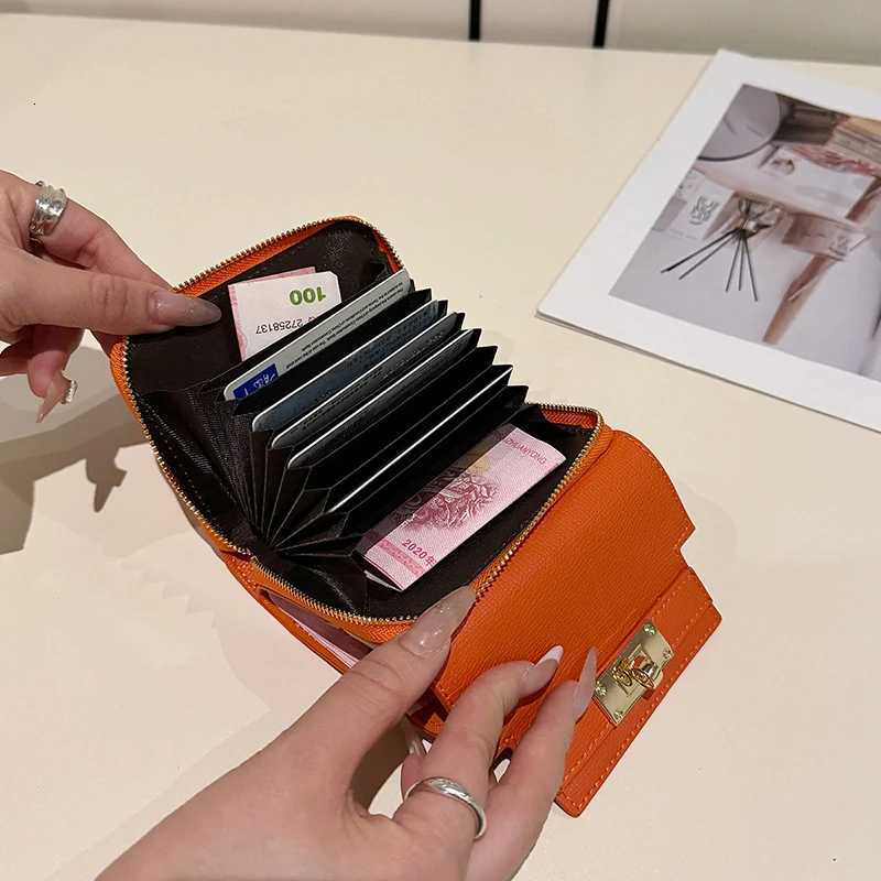 Retro Wallet Womens Large Capacity Multi Card Position Foreign Trade Multi Functional Three Fold Handheld Bag Billetera G250805
