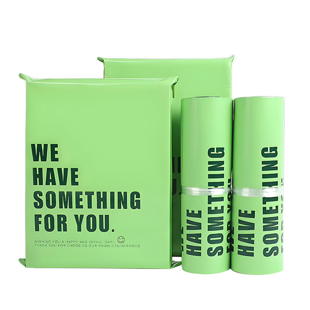 Eco-Conscious Recycled Mail Bag for Environmentally Friendly Deliveries