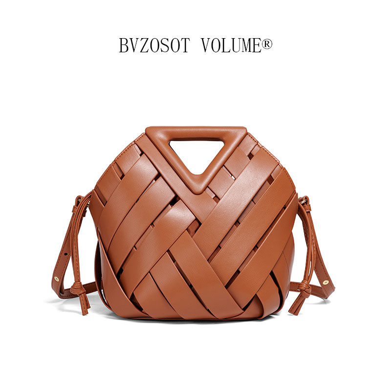 Large-capacity handbags triangular bags new styles hand-held clip bags diamond-patterned woven evening bags