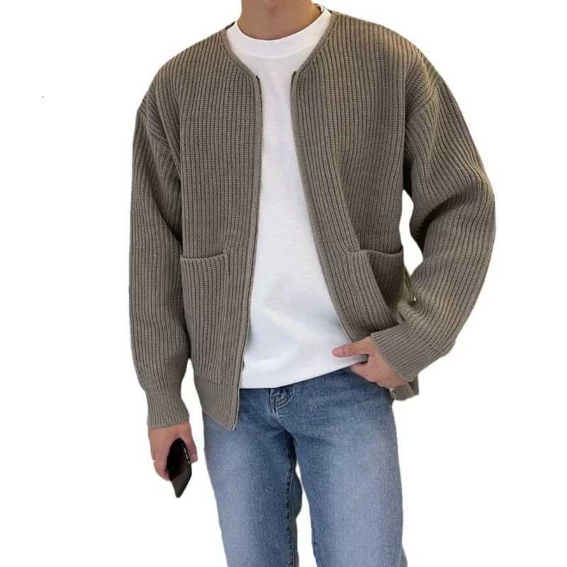 Mens Solid Color Slim-Fit Cardigan Zipper Sweater Autumn and Winter Sweater Coat Top Men Long Sleeve Stand Collar Sweater Coat XJ250805