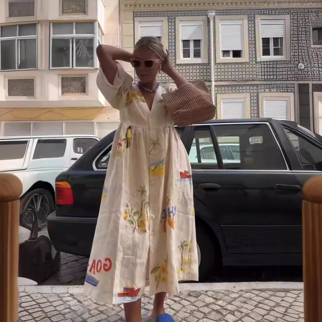 2025 Fashion Printed V-neck Cute Short sleeved Loose Dress trend Spring/Summer New Style European and American Loose Dress New Designer Dress