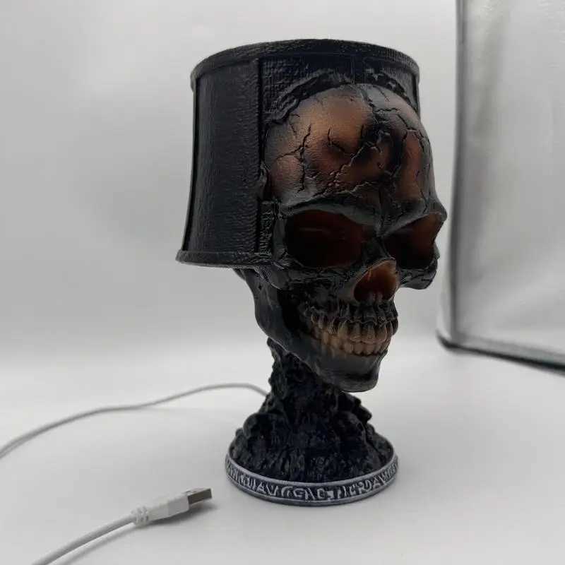 Gothic Table Lamp Halloween Skull Decor Desk Lamp Skeleton Halloween Decorations Ambient Lighting Night Light Desktop XJ250804