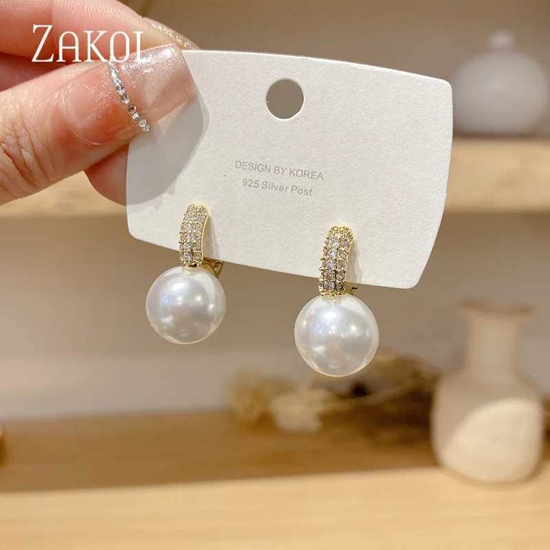 3000 Fashion Big Imitation Pearls Ball Shape Stud Earrings for Women Cute Micro-inlaid Zircon Gold Color Wedding Party Jewelry Y250804