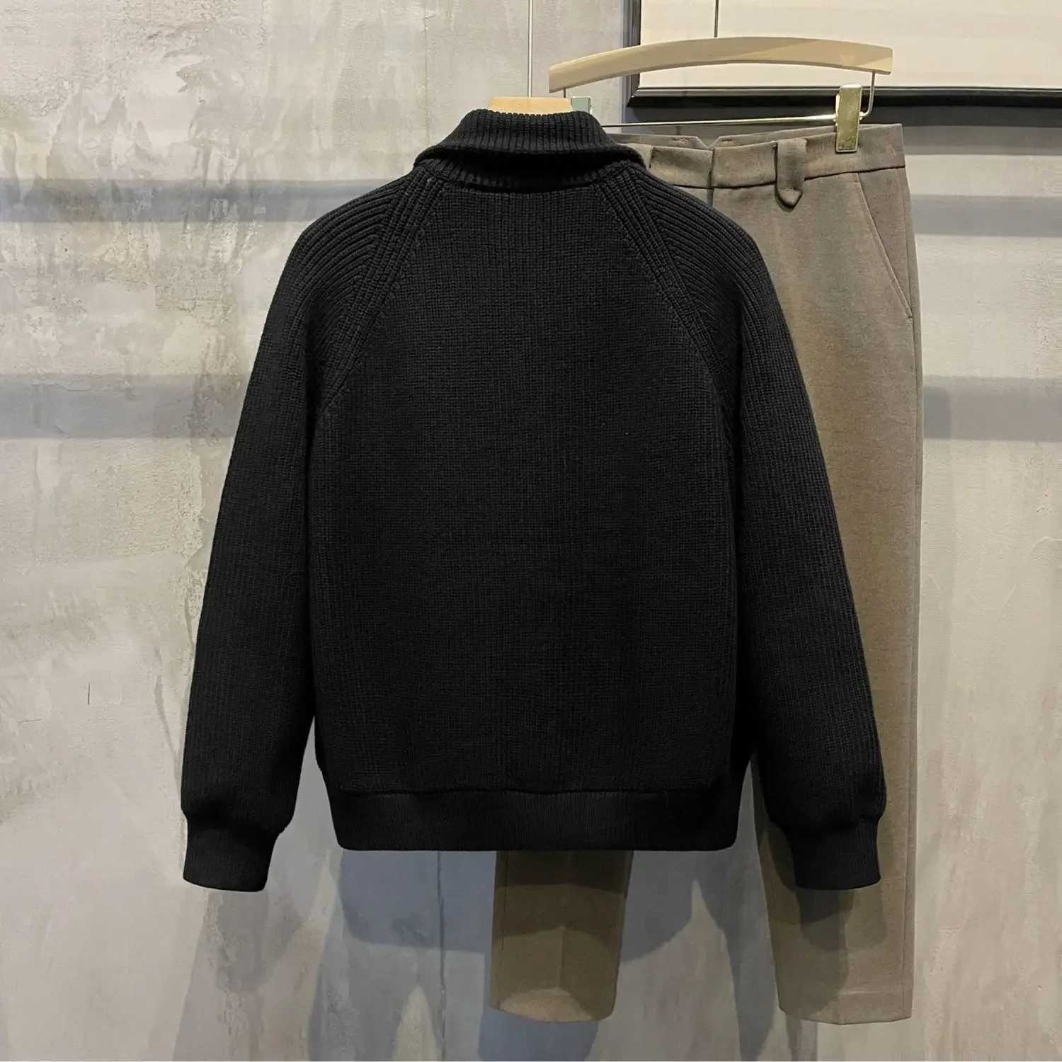 Black Cardigan Polo Man Clothes Business Knitted Sweaters For Men Green Aesthetic Meme Wool Thick Winter Knitwears Mode Sale Old XJ250805
