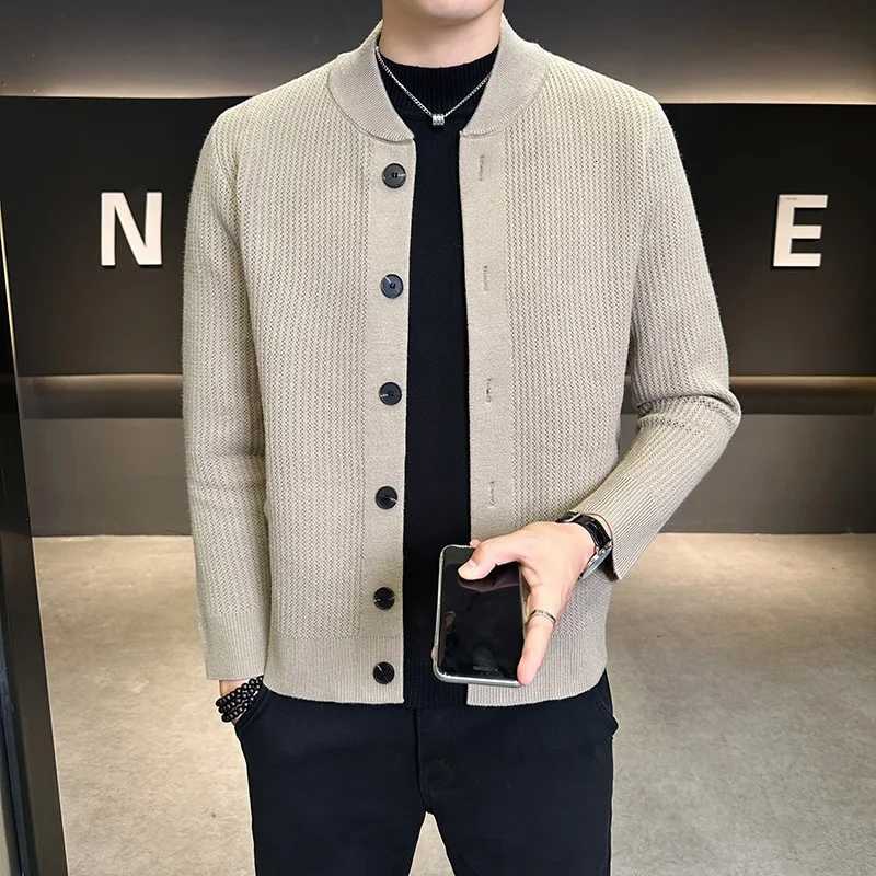 igh Quality Spring Autumn Knit Cardigan Men Solid Color Smart Casual Single Breasted Outwear Long Sleeve Knitted Sweater Coat XJ250805