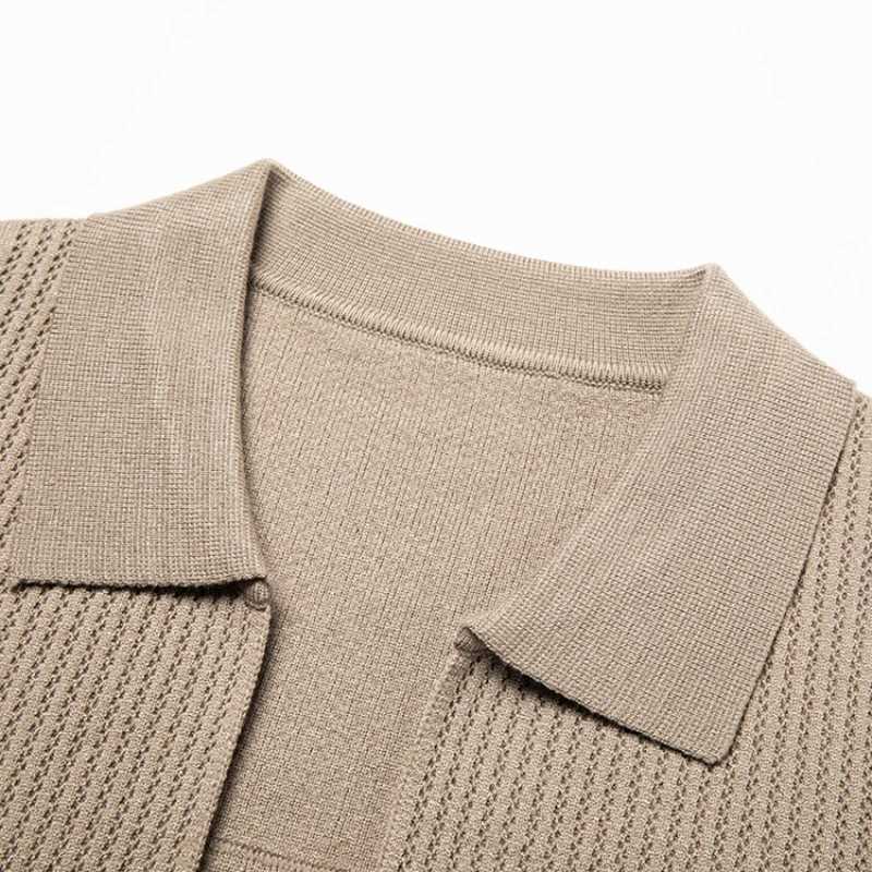 Solid Color High-Quality Mens V-Neck Cardigan Elastic Velvet Soft Long-Sleeved Knitted Sweater Cardigan Knitted Jacket M-4XL. XJ250805