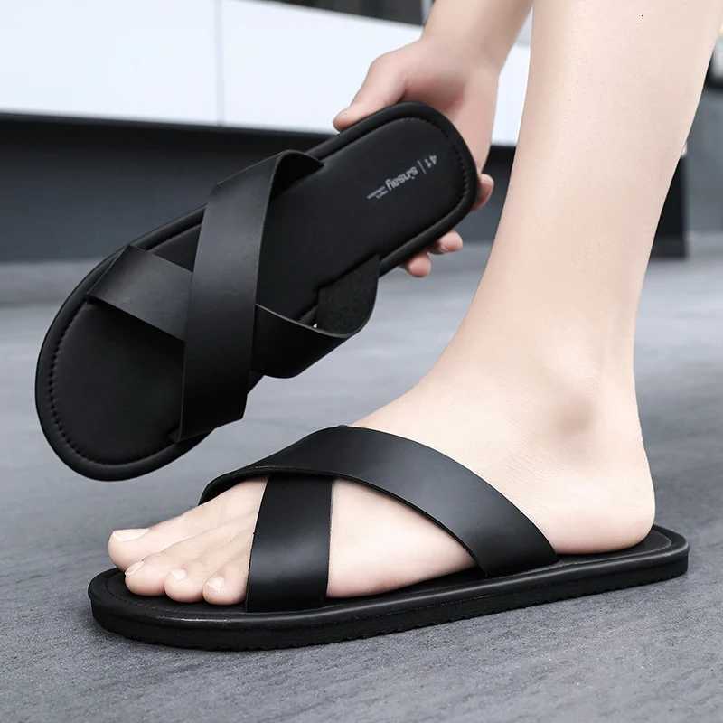 Mens concise lightweight casual slippers for summer outdoor with soft sole comfort flat sole sandals beach shoes fashion trend sandals W250805