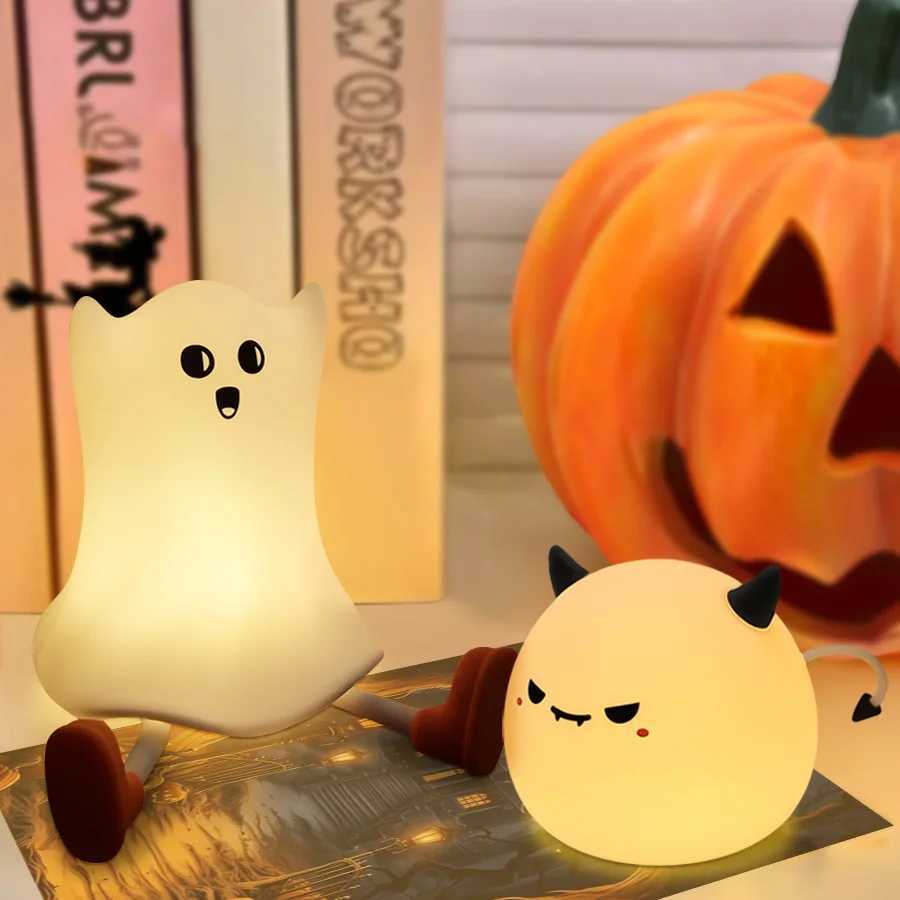 LED Night Light Cute Pumpkin Ghost Silicone Lamp Home Decorations Timer Dimmable Bedside Lamp for Kids Baby Halloween Gifts XJ250804