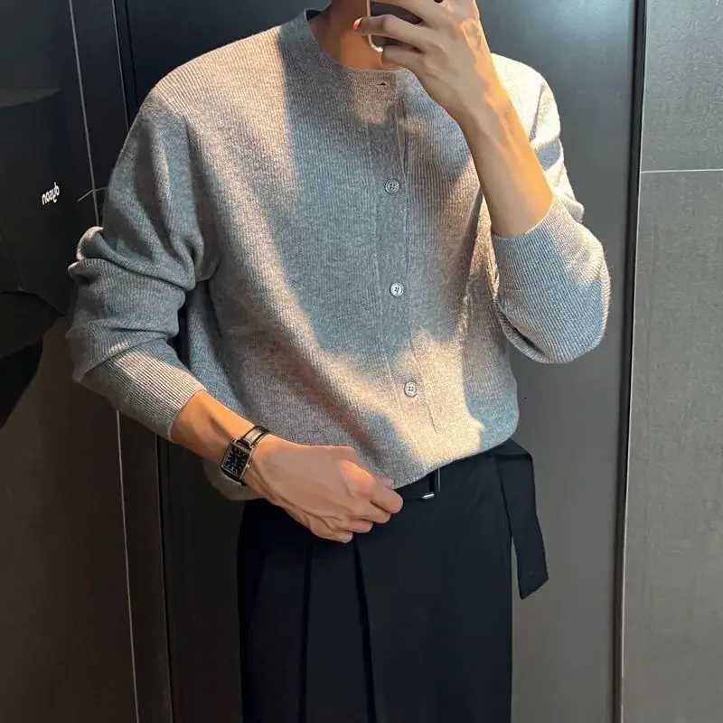 Men Autumn and Winter Knitted Cardigan Long-sleeved Sweater Fashionable Single-breasted Advanced Sense Pure Color Loose Coat XJ250805