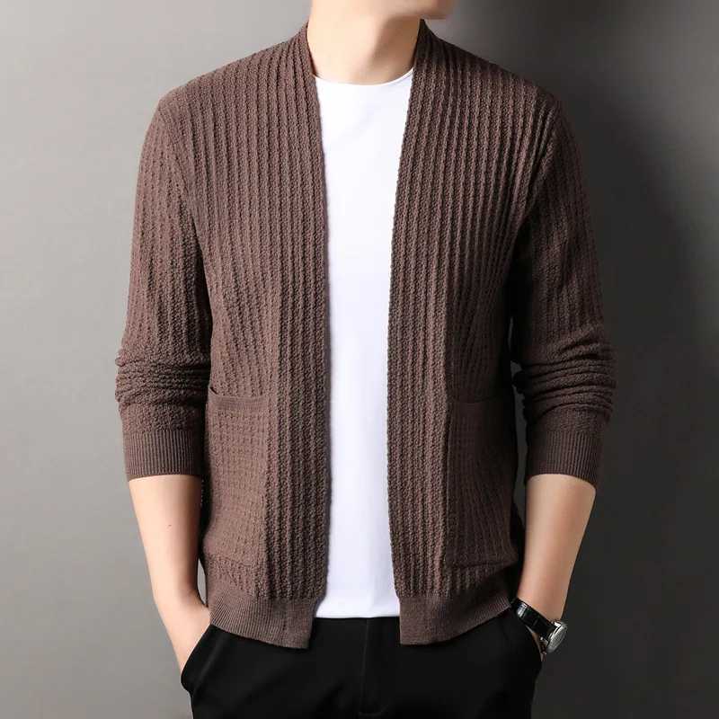 Spring Autumn New Mens Sweater CoatXJ250805