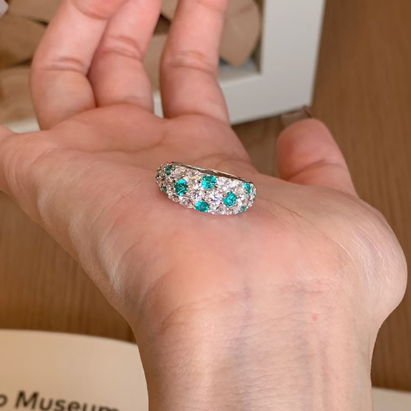 Hui Zhi Wing Jewelry New S Pure Silver Paraiba Half Full Inlaid mond Ring for Women High-end Starry Sky