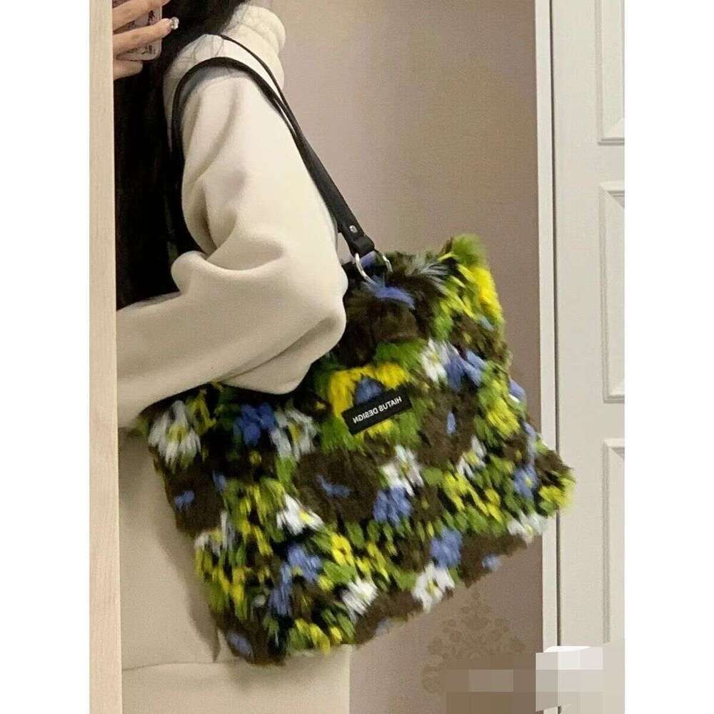 Designer Bag Tote bag Shoulder bag Plush For Women Large Capacity Y K Autumn Winter Furry Niche Design Handbag