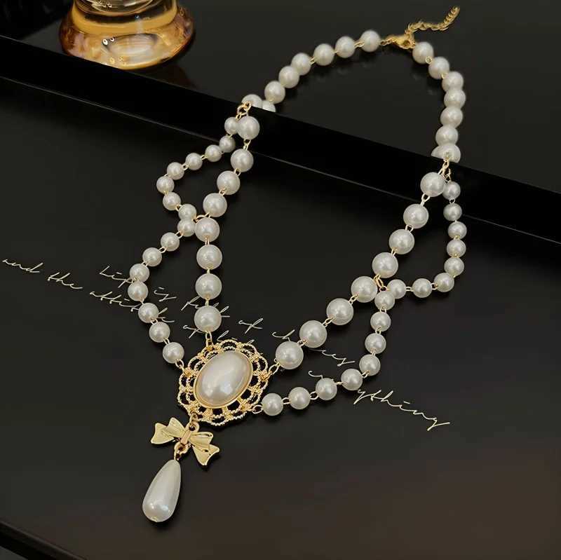 Luxury Imitation Pearl Necklace for Women Elegant Bowknot Pendant Fashion Wedding Bridal Jewelry Accessories Y250805