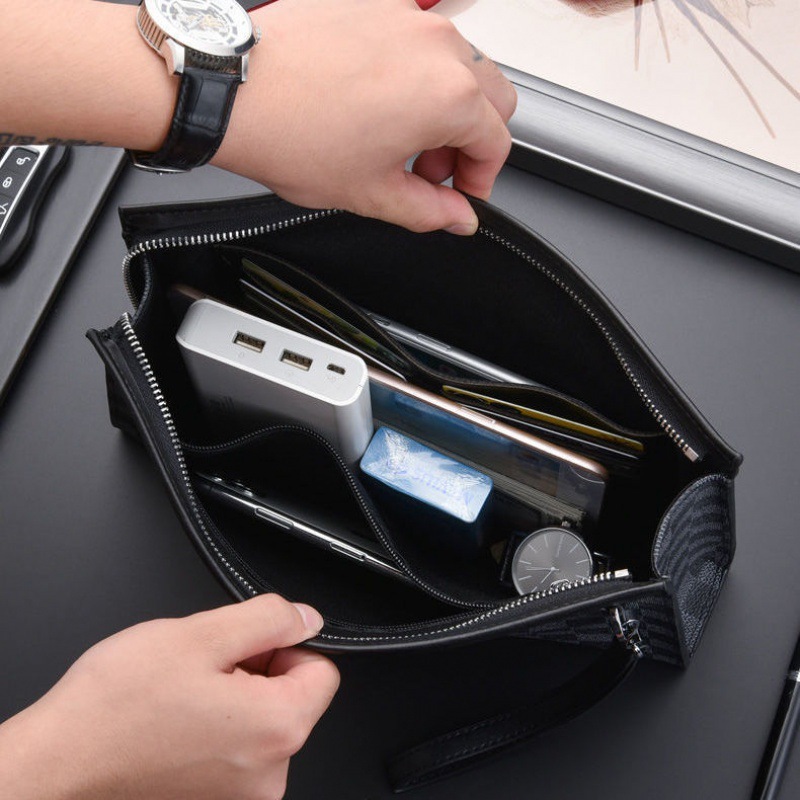Luxury Men's Lightweight Handbag Free Shipping Designer Casual Business Phone Bag New Fashion Small Square Bag Casual Tablet Computer Bag