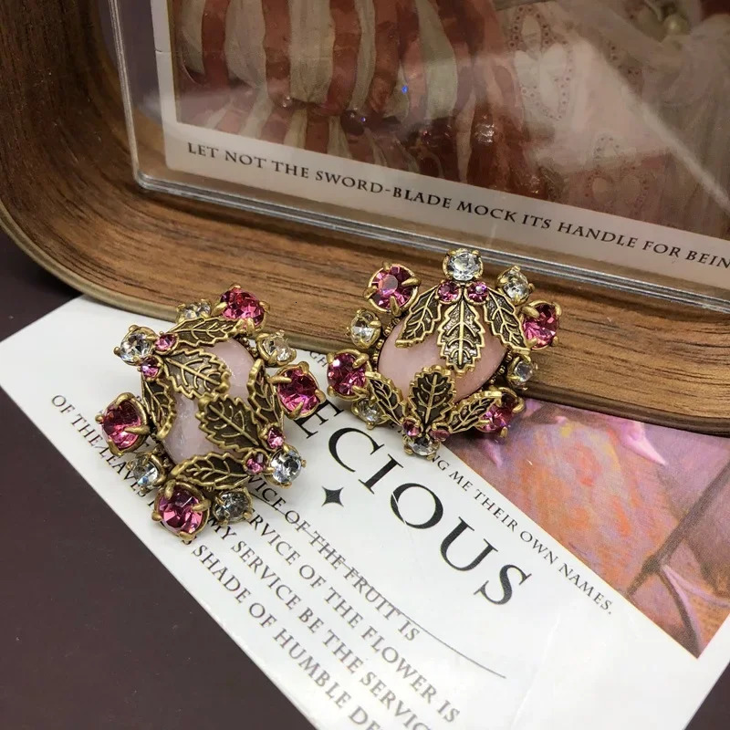 NISHIZAWA Leaf Stud Earrings for Women Pink Gemstones Vintage Sweet Jewelry Style Exquisite Fashion Aretes De Mujer 250729