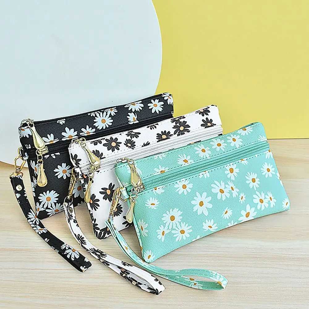 PU Leather Money Coin Purse Daisy Printed with Wrist Strap Holder Wear-Resistant Zipper Pocket PurseXJ250806