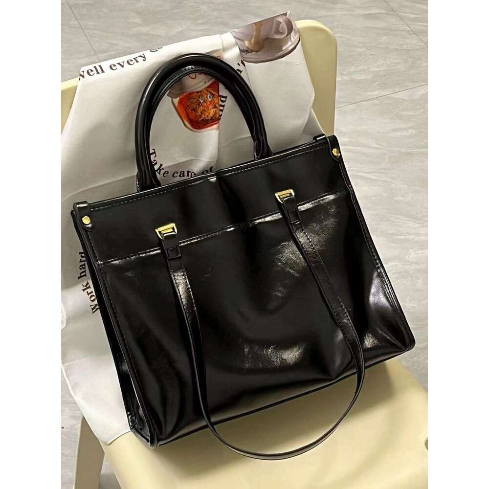 Designer Bag Tote bag Shoulder Bag Niche Design Large Capacity Tote For Women New Trendy High End Versatile Commuting Fashion Handbag