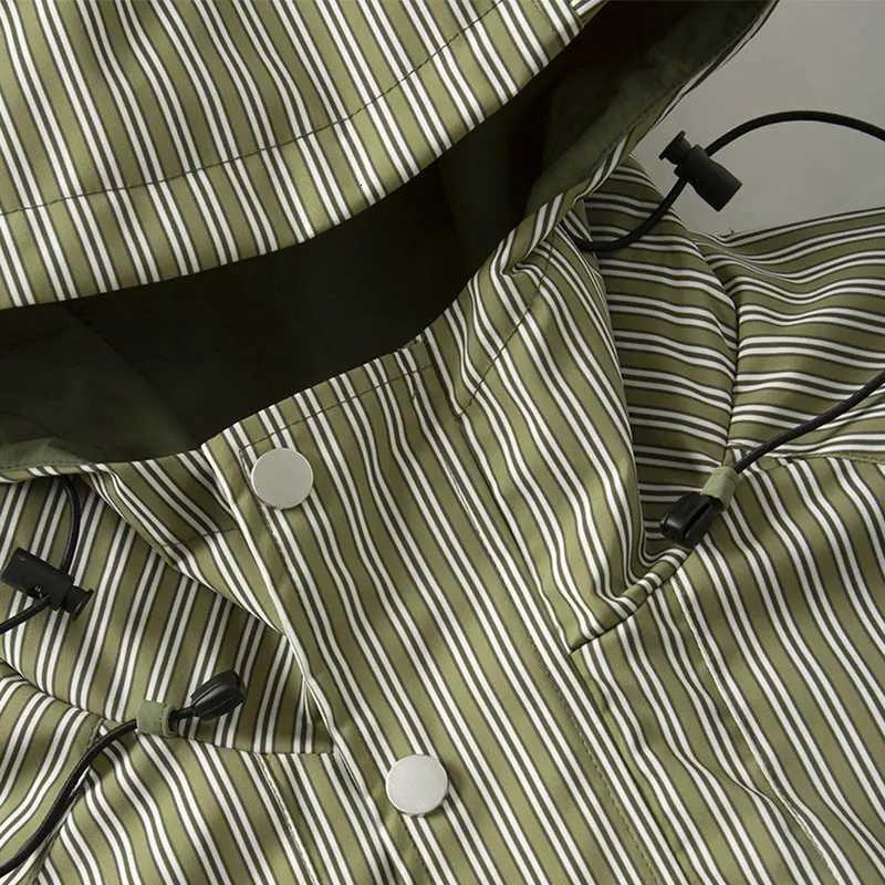 Spring Men Hiking Jacket Stripe Patchwork Windproof Hooded Coat Adjustable Drawstring Travel Jacket Outdoor Camping Cargo Jacket W250806