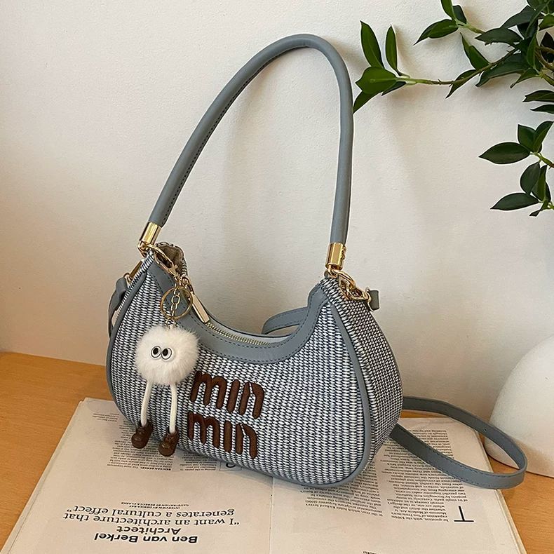 Designer Bag Luxury Bag Women Crossbody Mobile Phone Shoulder Bag Design Sier Colored Internet Famous Popular New fashionable printed shoulder bag 91