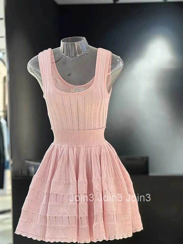 Paris Luxury Brand Design Women Elegant Dress Sexy Casual Street Party Sleeveless Solid Color Hollow Out Chic Lady Mini Dresses