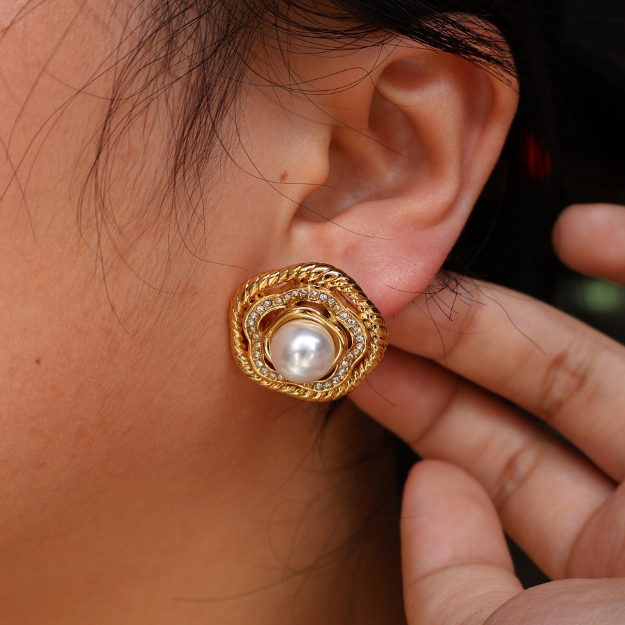 Stainless Steel Geometric Petal Women's Earrings Free Shipping Designer Luxury Jewelry Retro Spiral Pattern Earrings Gold-plated Colored Ear Acce